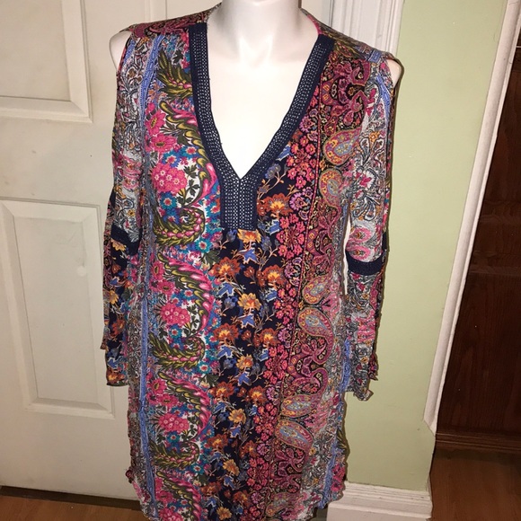 Dress - Picture 1 of 6